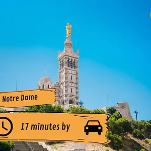 https://lolivier-appartement-terrasse.fr-provencehotel.com